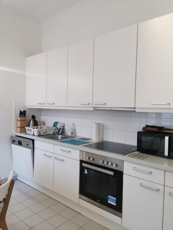 וינה Central Mariahilfer Apartment 4 Min To The City Shopping Center And Schoenbrunn Palace מראה חיצוני תמונה