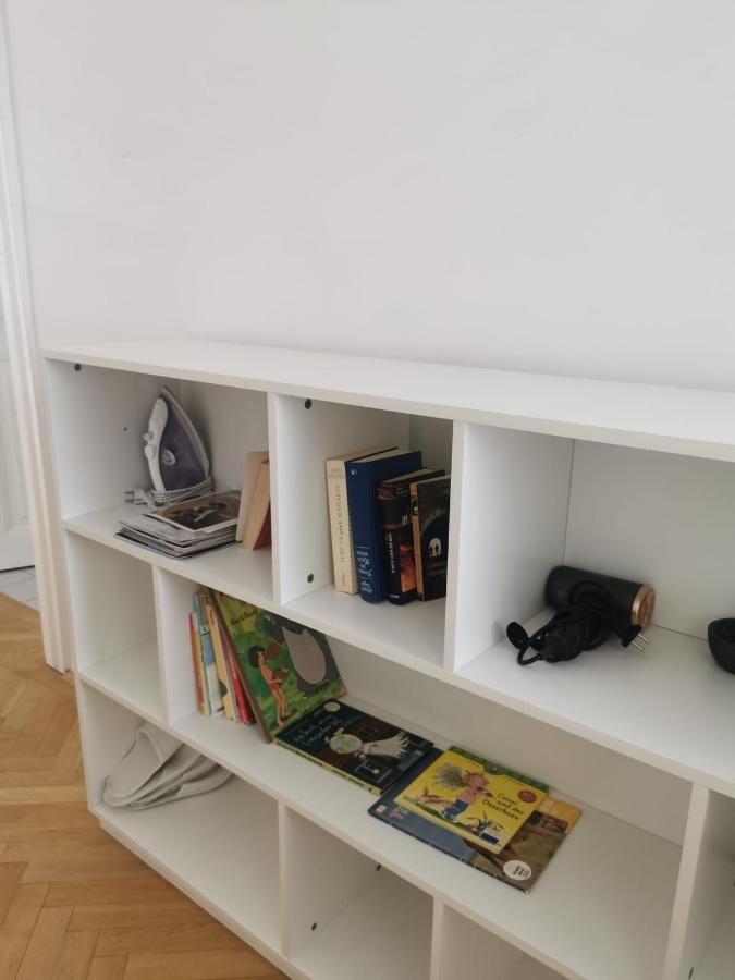 וינה Central Mariahilfer Apartment 4 Min To The City Shopping Center And Schoenbrunn Palace מראה חיצוני תמונה