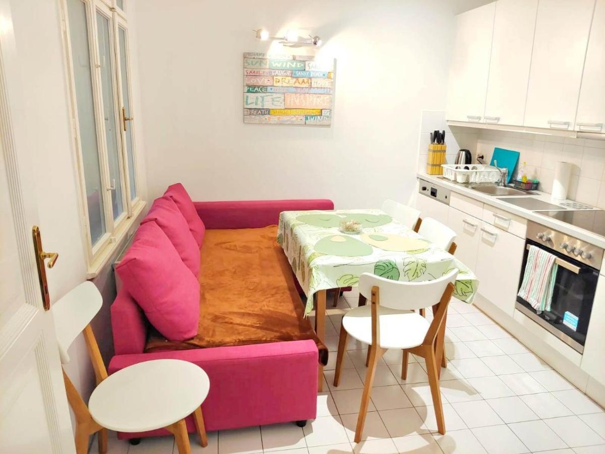 וינה Central Mariahilfer Apartment 4 Min To The City Shopping Center And Schoenbrunn Palace מראה חיצוני תמונה